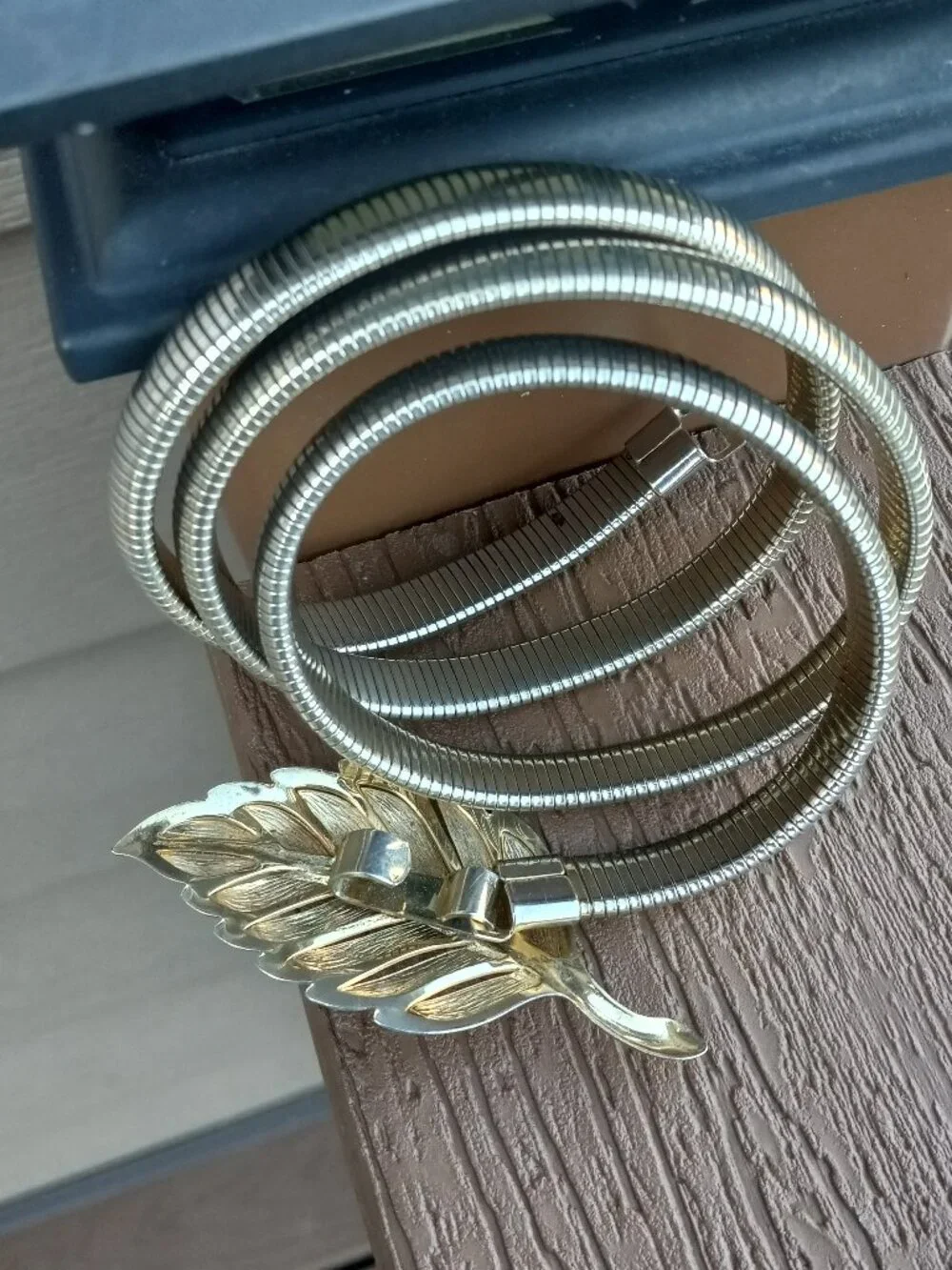 Vintage Goldtone and Silvertone Metal Leaf Stretch Snake Chain Belt